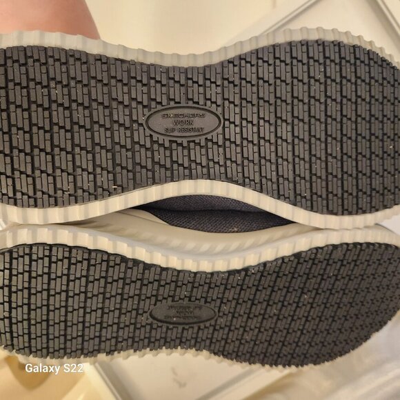 Skechers Hands Free Slip-ins molder heel work shoes. Men's. Size 10 - Picture 9 of 11
